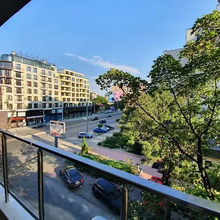 New Stylish Near Center