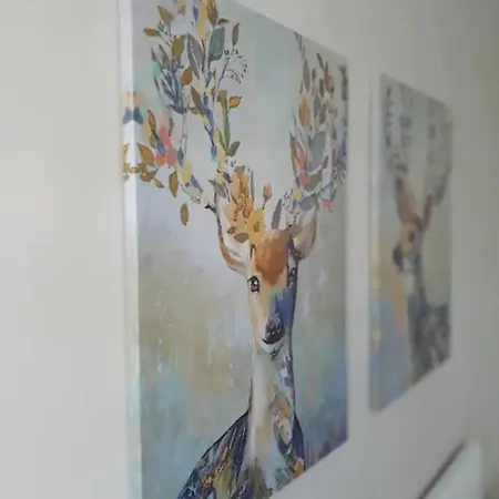 New Stylish Near Center Apartment *