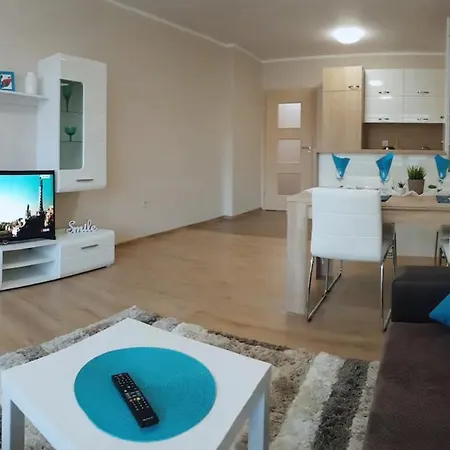 Apartment New Stylish Near Center *