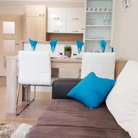 New Stylish Near Center Apartment